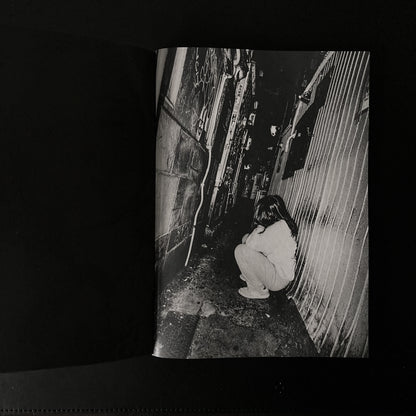 DARKROOM IN USE