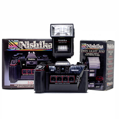 Nishika N8000 3D 35mm Film Camera + Flash  IN ORIGINAL BOX